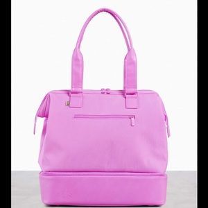 BÉIS sold out berry mini weekender BEIS